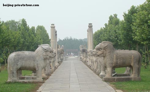 How to get to Ming Tombs